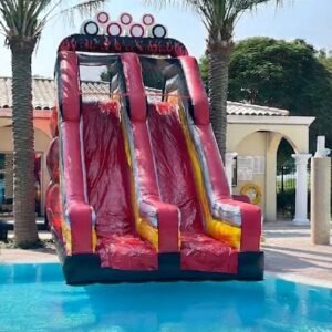 Red slide part (8x3.5x6m)