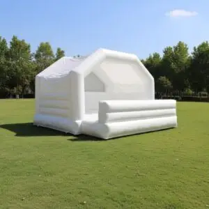 White bouncy (5x5x3m)
